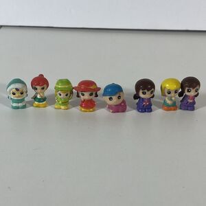 Squinkies Kids lot 8 Pieces Including 2 Fairies